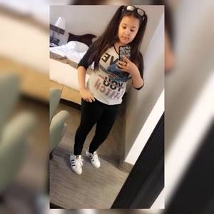 Meet your Posher, Azshianna